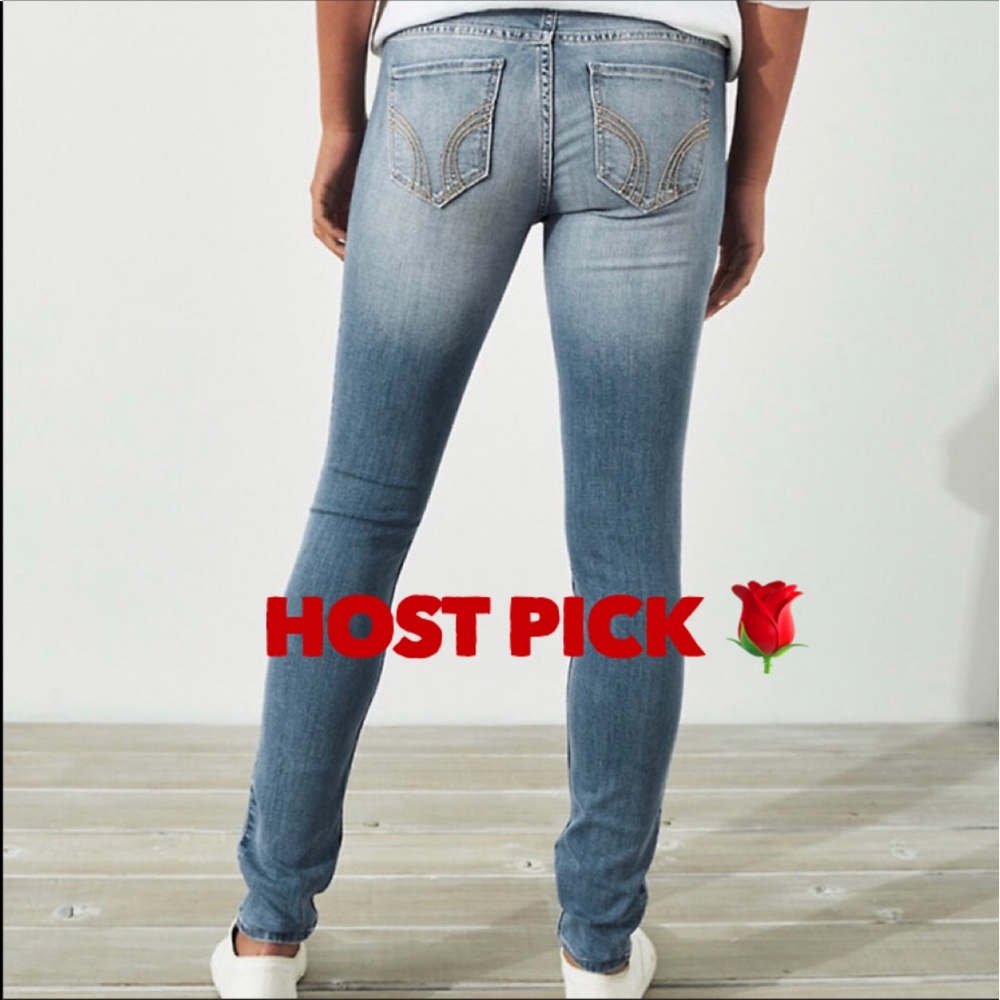 🦋🦋NWOT HOLLISTER SUPER SKINNY